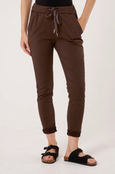 Super Stretch Magic Trousers in Brown