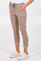 Super Stretch Magic Trousers in Mocha