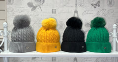Pom Hat Cable