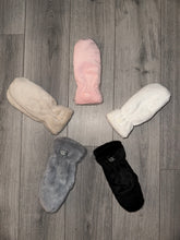 Faux Fur Super Cosy Mittens