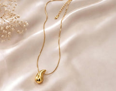 Gold Teardrop Necklace