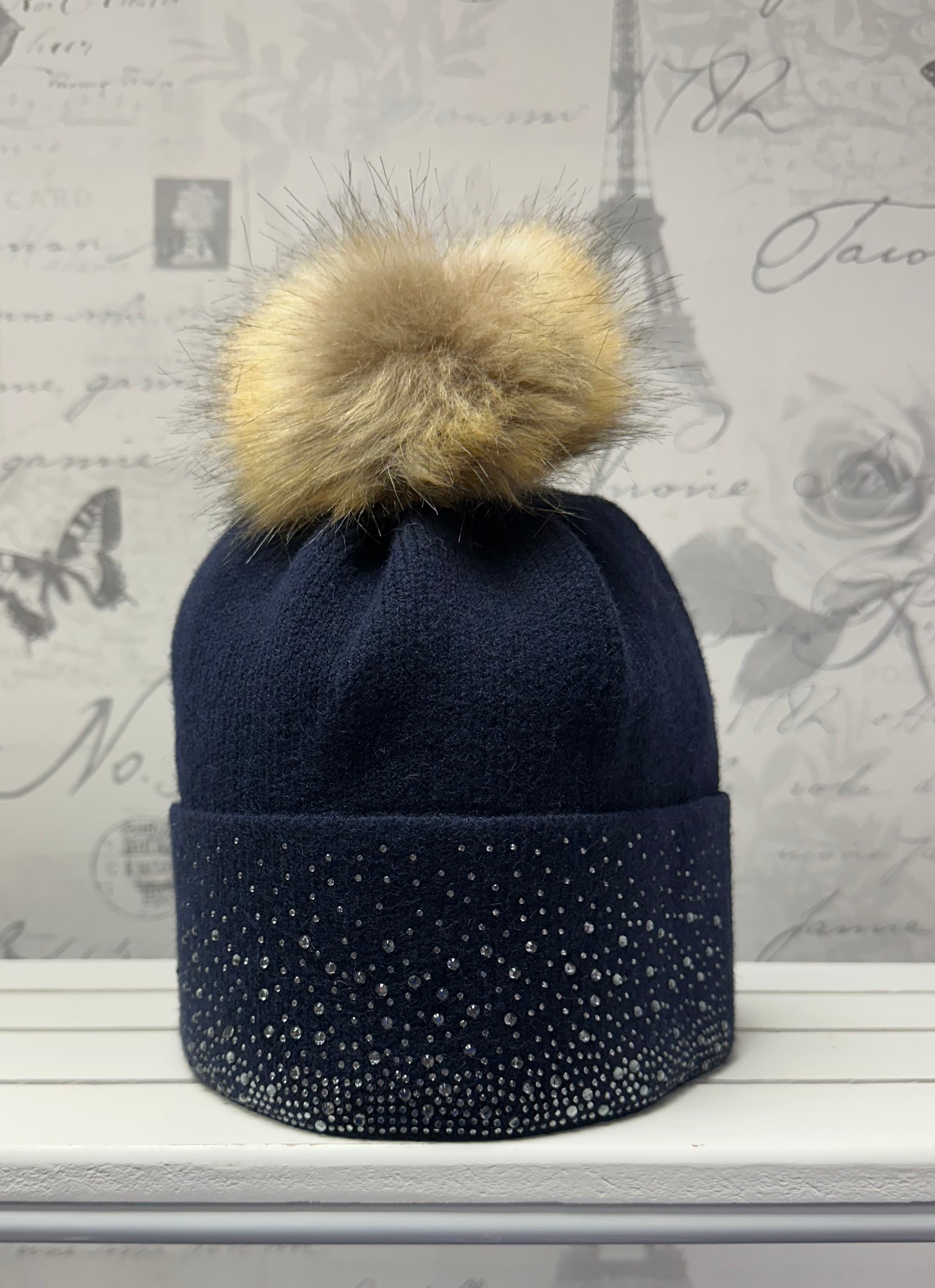 Pom Hat Diamante